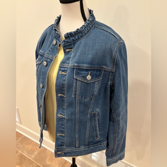 Talbots Ruffle Denim Johanna Wash, size large - Picture 3 of 10